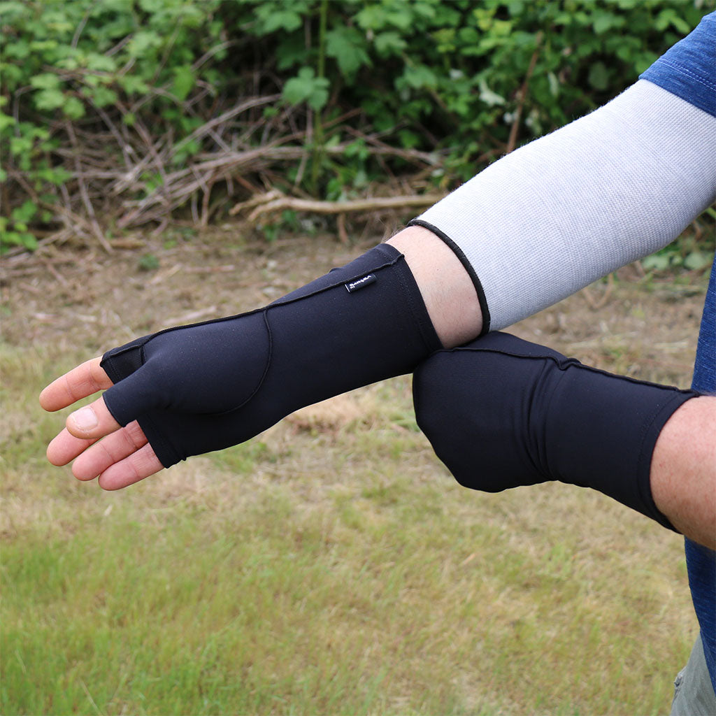 Infrared Therapy Gloves and Sleeves for Hand Problems